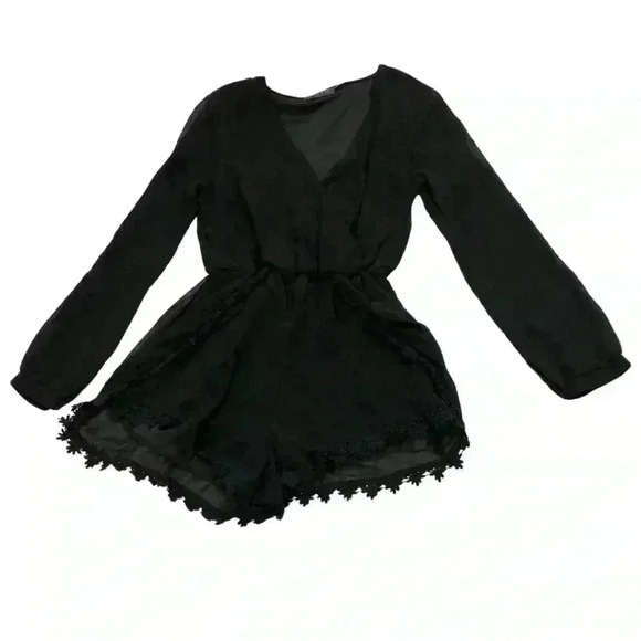 ASTR the Label Romper Black Lightweight Crochet Trim - Picture 3 of 11